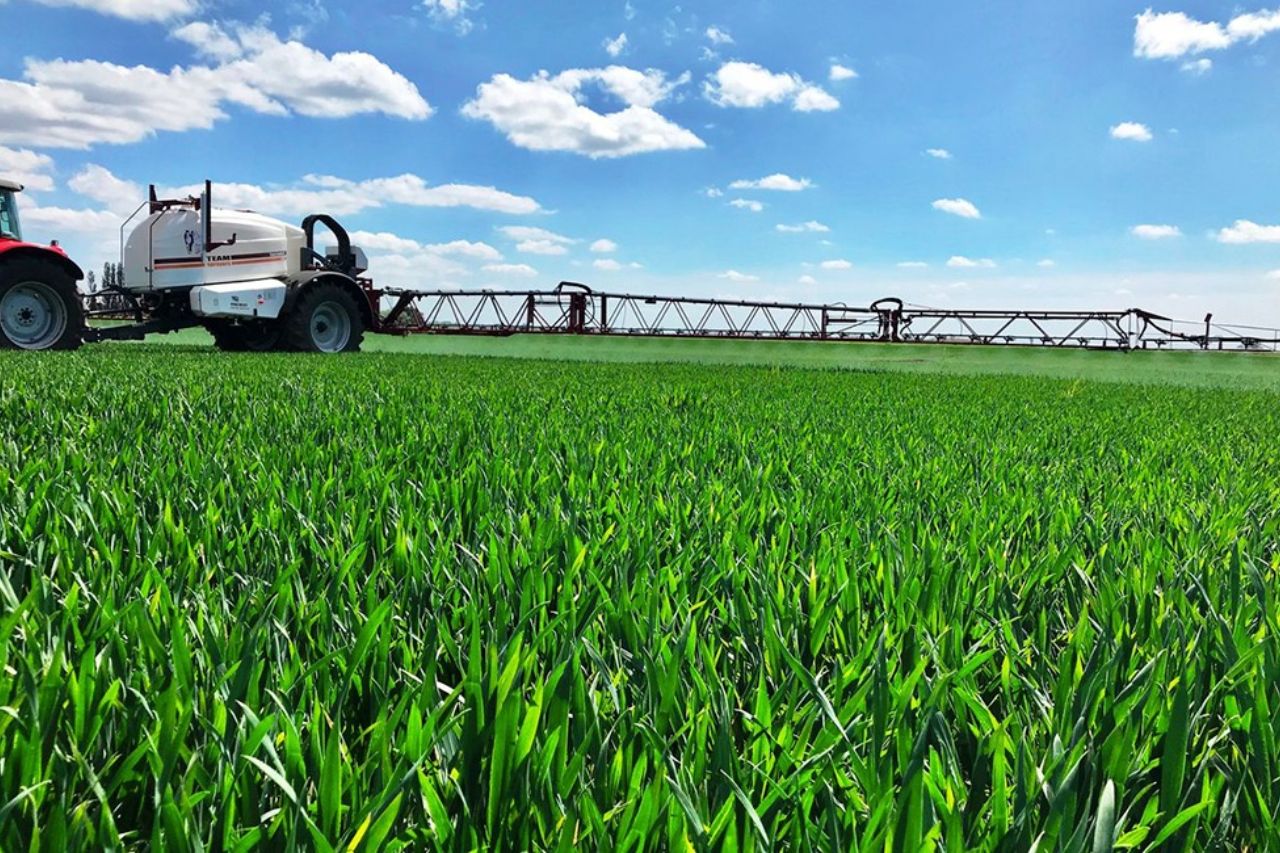 Team Sprayers Trailed